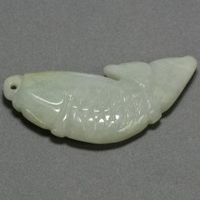 33.14克拉天然绿色硬玉，异形，38.6×16.8毫米，半透明