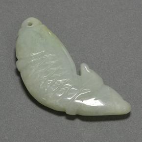 33.14克拉天然绿色硬玉，异形，38.6×16.8毫米，半透明