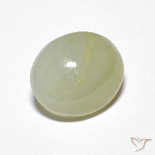 4.62克拉天然翡翠，椭圆形，半透明