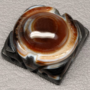 85.18克拉天然多色碧玉，异形，26×25.7毫米，半透明