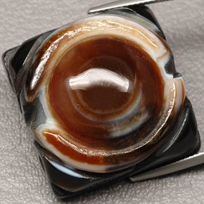 85.18克拉天然多色碧玉，异形，26×25.7毫米，半透明