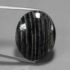 35.24克拉天然碧玉，椭圆形切割，不透明