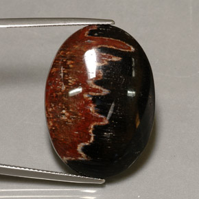 27.38克拉天然多色碧玉，椭圆形切割，31.6×20.9毫米，不透明