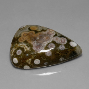 39.82克拉天然多色碧玉，三角形，30.2×21.5毫米，不透明