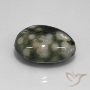 26.28克拉天然多色碧玉，梨形，22.7×17.2毫米，不透明