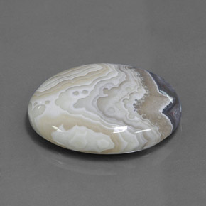 21.45克拉天然碧玉，椭圆形切割，不透明