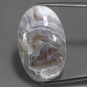 26.25克拉天然多色碧玉，椭圆形切割，29.3×18.2毫米，不透明