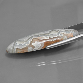 41.50克拉天然碧玉，榄尖形，不透明