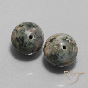 24.81克拉天然碧玉，球形，不透明
