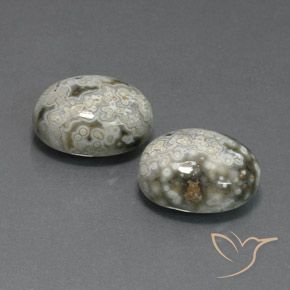 20.10克拉天然碧玉，椭圆形，不透明