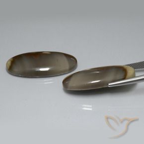 52.70克拉天然碧玉，椭圆形，不透明
