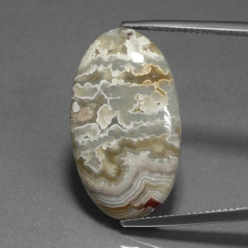 18.21克拉天然多色碧玉，椭圆形切割，27×15.6毫米，不透明