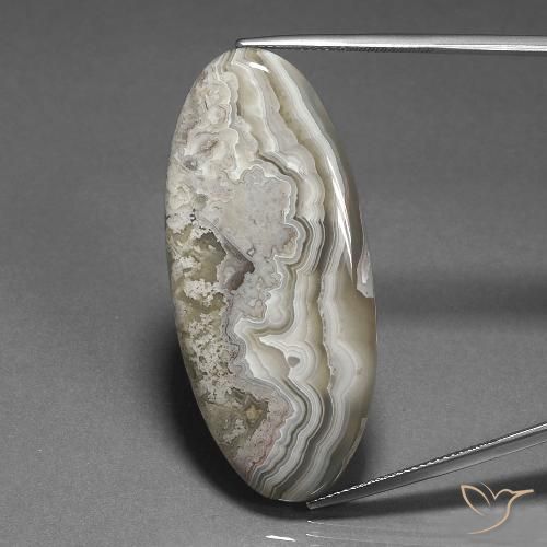 40.74ct 天然 彩色 碧玉, 椭圆形, 不透明