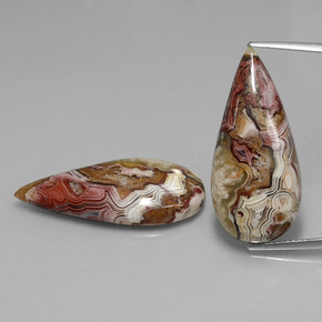 克拉天然碧玉，梨形，不透明