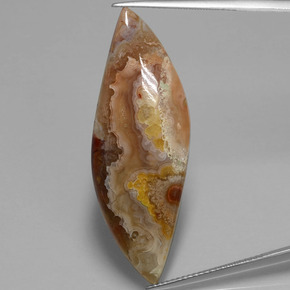 20.81克拉天然多色碧玉，异形，42.2×15毫米，不透明