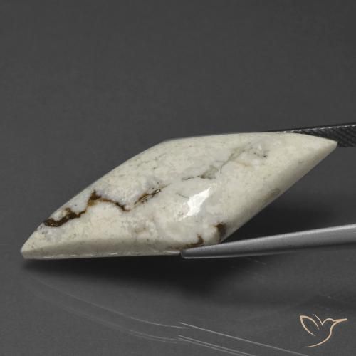 14.93克拉天然碧玉，花式切割，不透明
