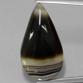 15.22克拉天然碧玉，梨形，半透明