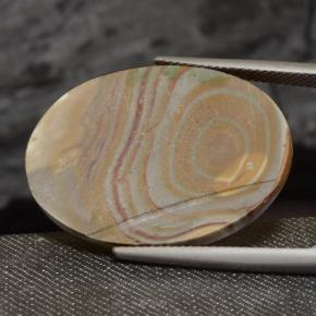 23.47克拉天然碧玉，椭圆形切割，不透明