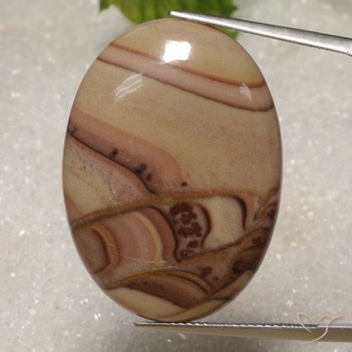 27.52ct 天然 彩色 碧玉, 椭圆形, 不透明