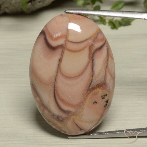 24.77ct 天然 彩色 碧玉, 椭圆形, 不透明