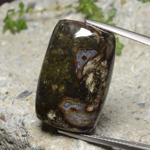 26.54ct 天然 彩色 碧玉, 软垫, 不透明