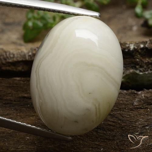 19.03ct 天然 彩色 碧玉, 椭圆形, 不透明
