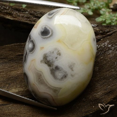 45.18ct 天然 彩色 碧玉, 椭圆形, 不透明