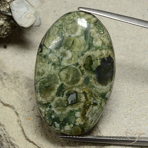 29.11ct 天然 彩色 碧玉, 椭圆形, 不透明