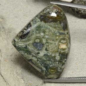 24.33克拉天然多色碧玉，梨形，28.9×22.7毫米，不透明
