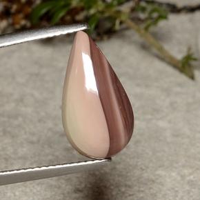 2.81克拉天然多色碧玉，梨形，15.8×8.7毫米，不透明
