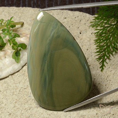 42.95ct 天然 彩色 碧玉, 梨形, 不透明