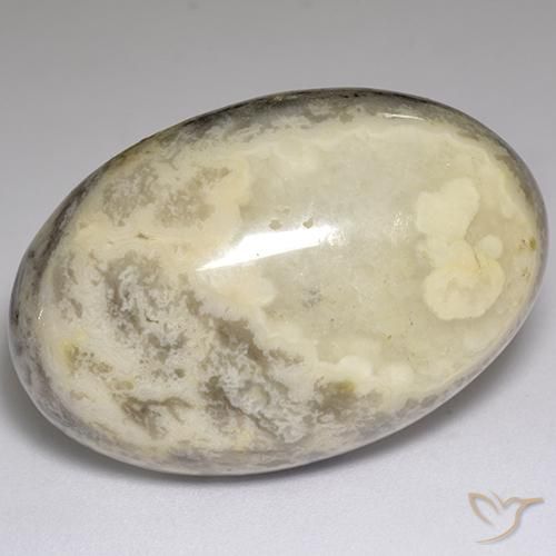 62.11克拉天然碧玉，椭圆形，不透明