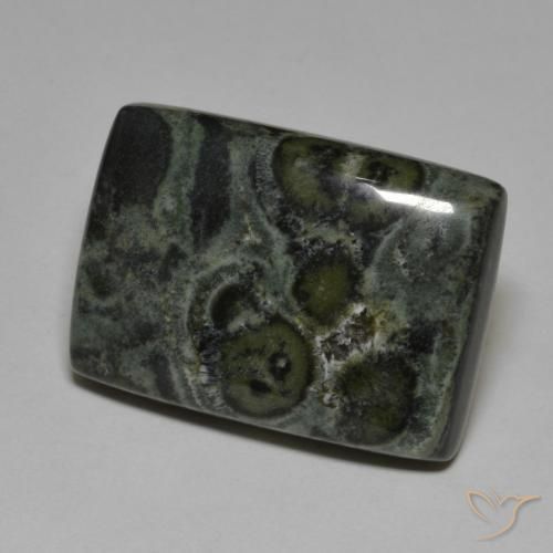 31.93ct 天然 彩色 碧玉, 狭长方形, 不透明