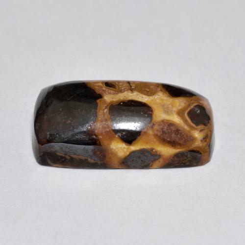 6.94克拉天然多色碧玉，垫形剪裁，15.3×8.6毫米，不透明
