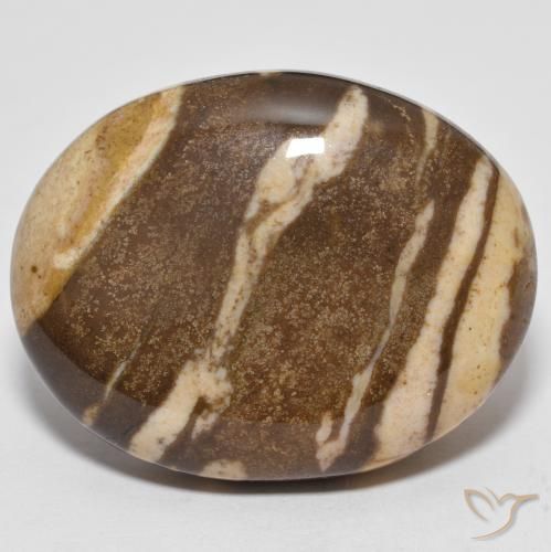 27.46ct 天然 彩色 碧玉, 椭圆形, 不透明