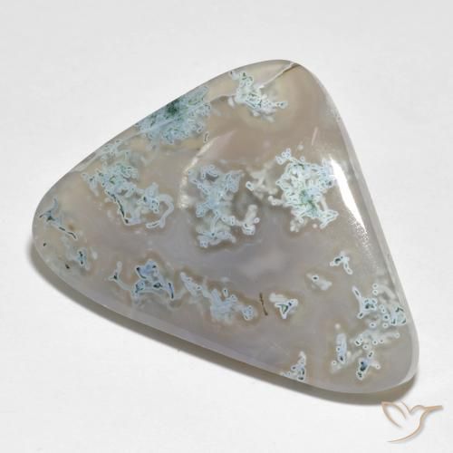 33.55克拉天然碧玉，胖三角形，半透明
