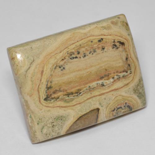 38.51克拉天然碧玉，狭长方形，不透明