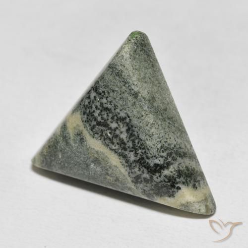 18.13克拉天然碧玉，胖三角形，不透明