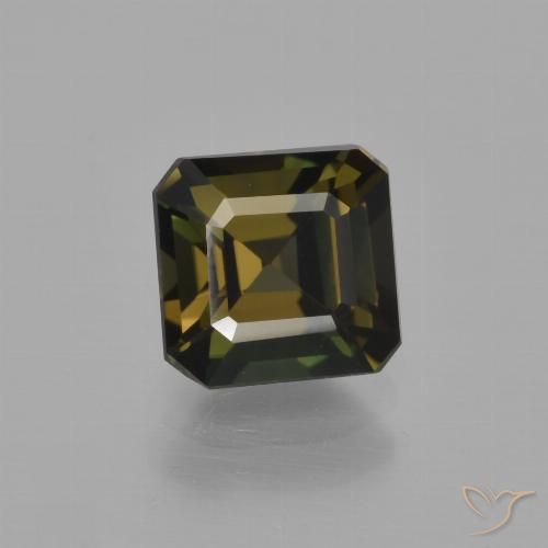 1.73ct 天然 酷棕 钠柱晶石, 祖母绿式切割, VVS