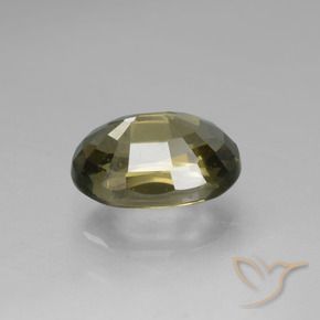 1.85克拉天然钠柱晶石，椭圆形，VS