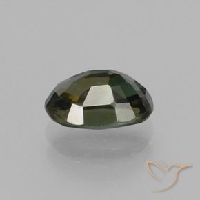 1.92克拉天然钠柱晶石，椭圆形，VS