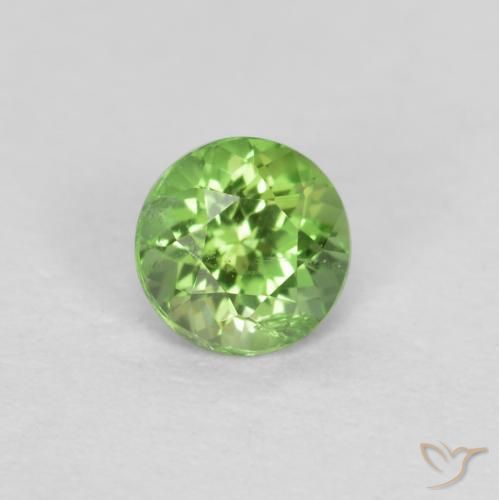0.19克拉天然钠柱晶石，圆形的，SI