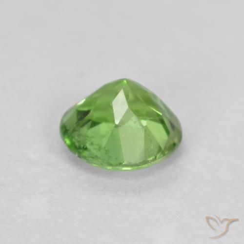 0.19克拉天然钠柱晶石，圆形的，SI