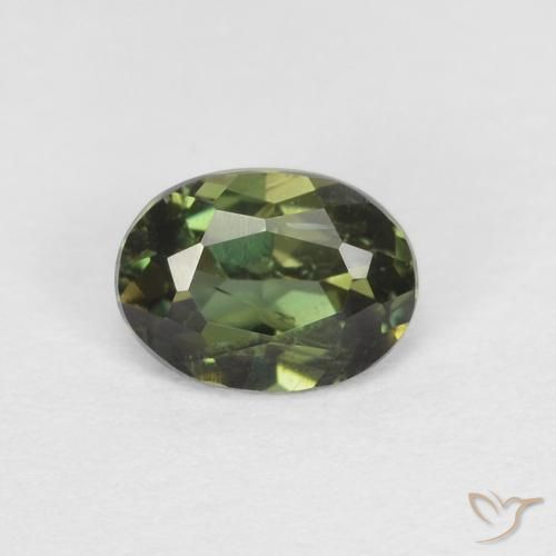 0.42ct 天然 棕绿色 钠柱晶石, 椭圆形, VS