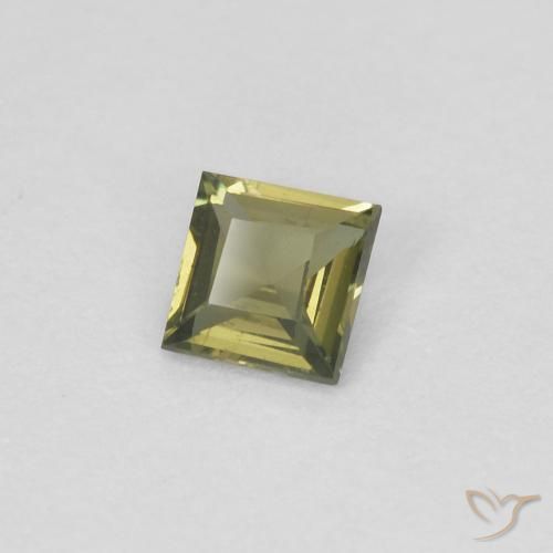 0.20克拉天然钠柱晶石，正方形，VVS