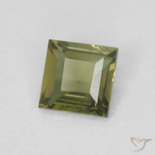 0.27克拉天然钠柱晶石，正方形，VVS-VS