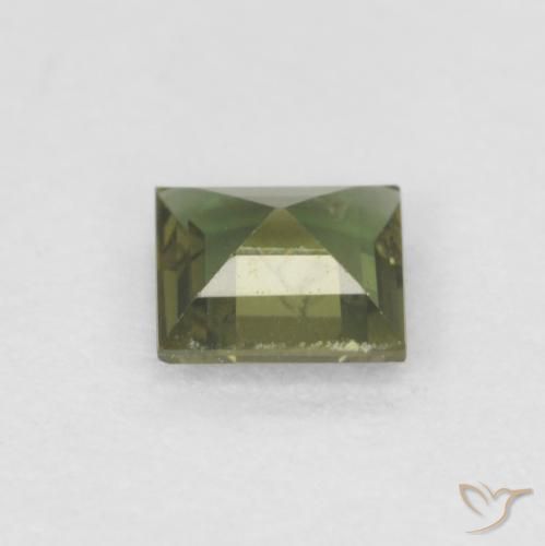 0.27克拉天然钠柱晶石，正方形，VVS-VS