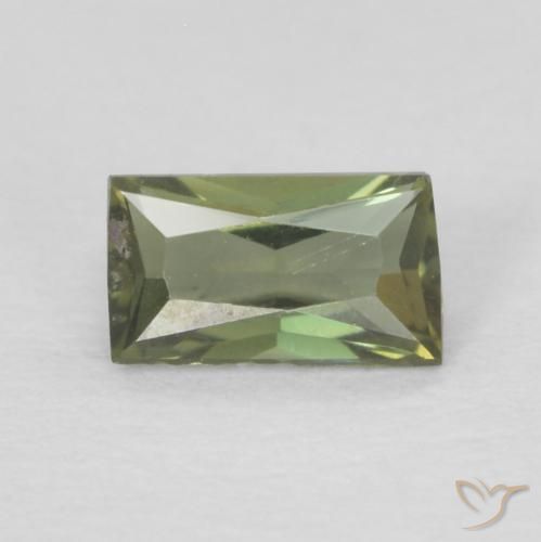 0.25ct 天然 Medium Dark-Green 钠柱晶石, 狭长方形, VVS