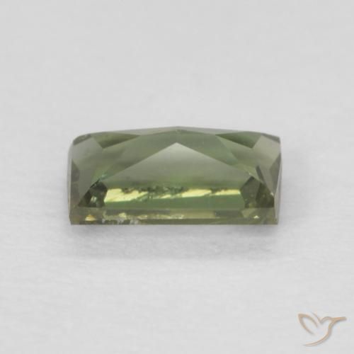 0.25克拉天然钠柱晶石，狭长方形，VVS