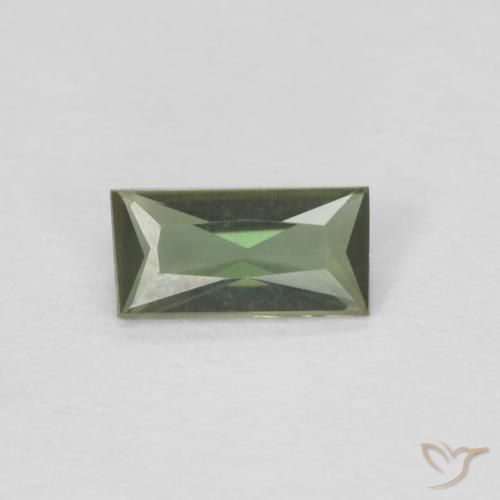 0.25ct 天然 棕绿色 钠柱晶石, 狭长方形, VVS